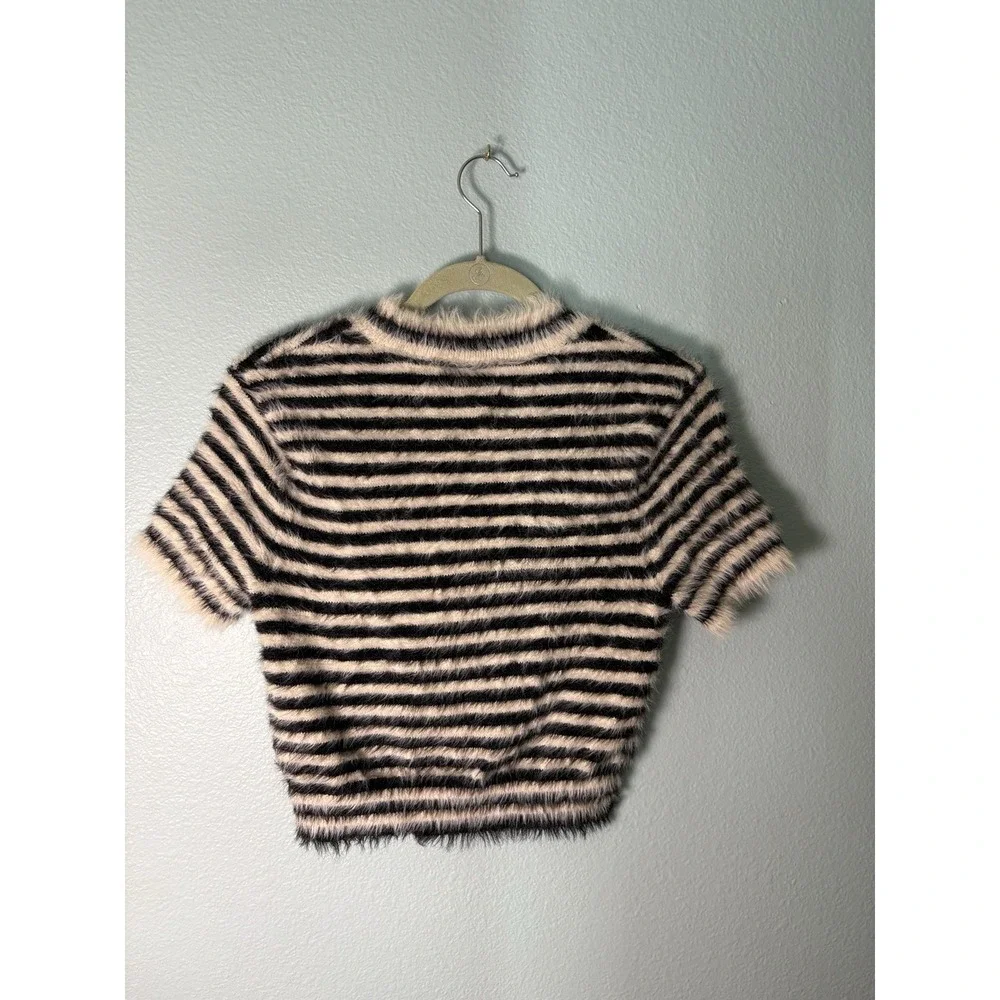 Kimchi blue Amelia Fuzzy Star Cropped Sweater Size L Urban Outfitters - Picture 2 of 6